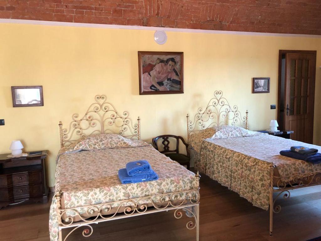 Cascina La Barona Bed & Breakfast Savigliano Luaran gambar
