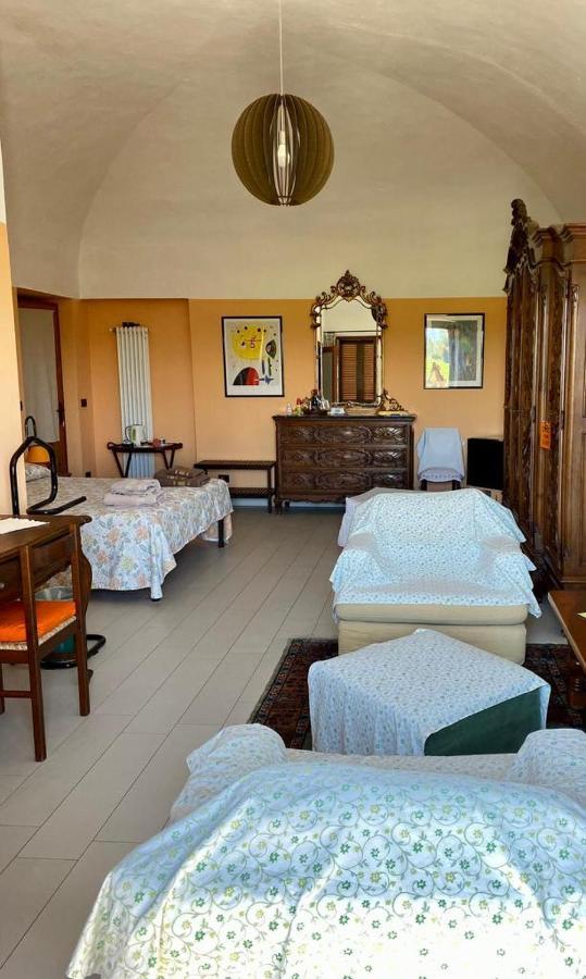 Cascina La Barona Bed & Breakfast Savigliano Luaran gambar