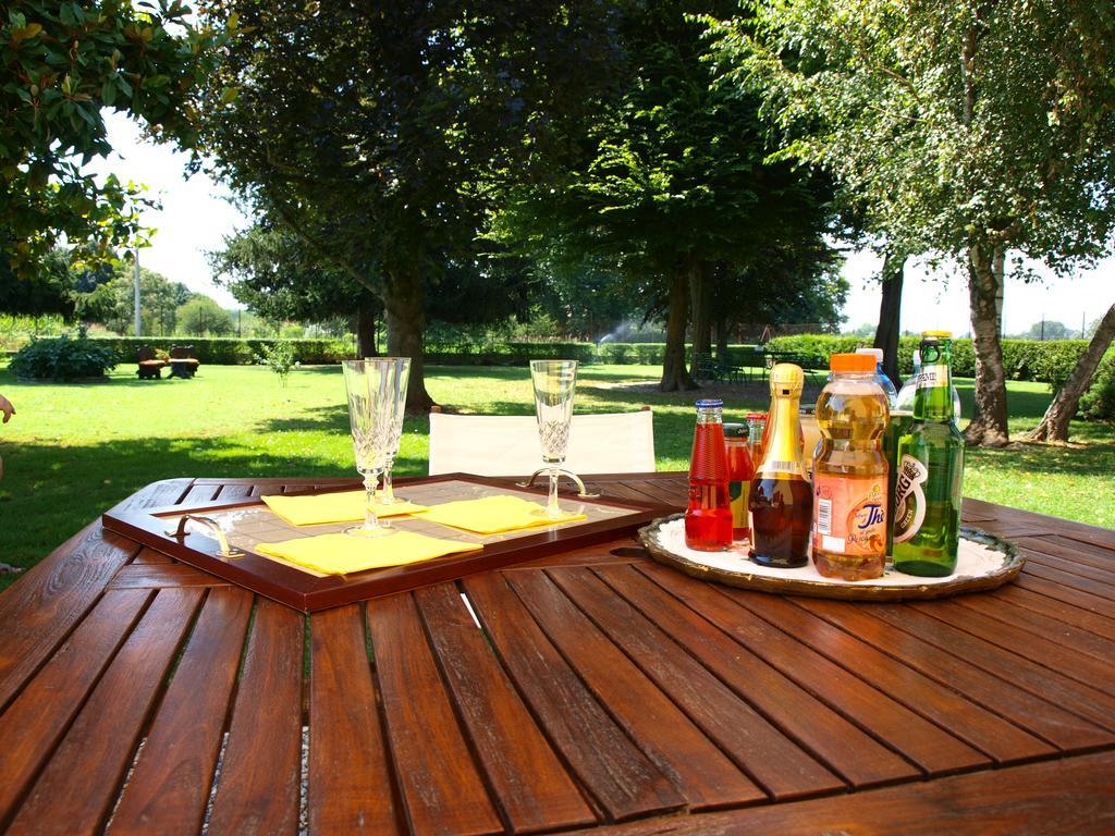 Cascina La Barona Bed & Breakfast Savigliano Luaran gambar